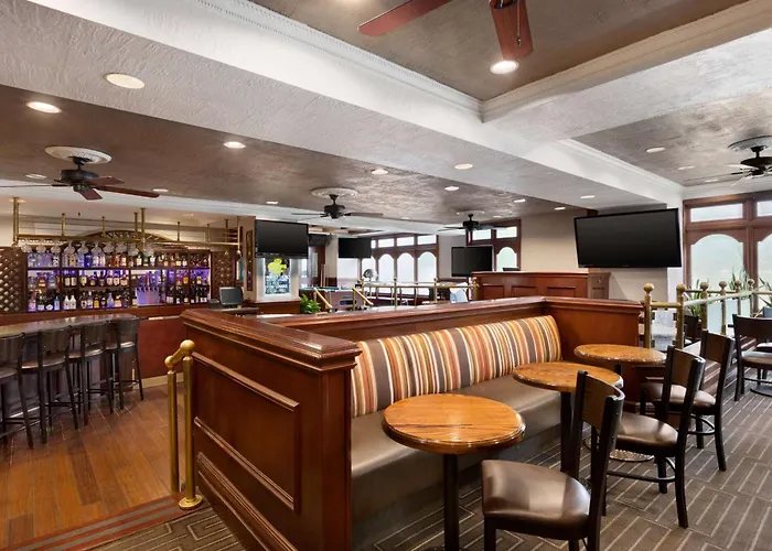 Embassy Suites Dallas - DFW International Airport South