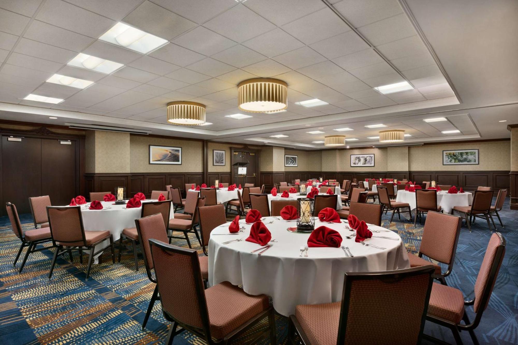 Embassy Dallas - Dfw International Airport South 3* Irving