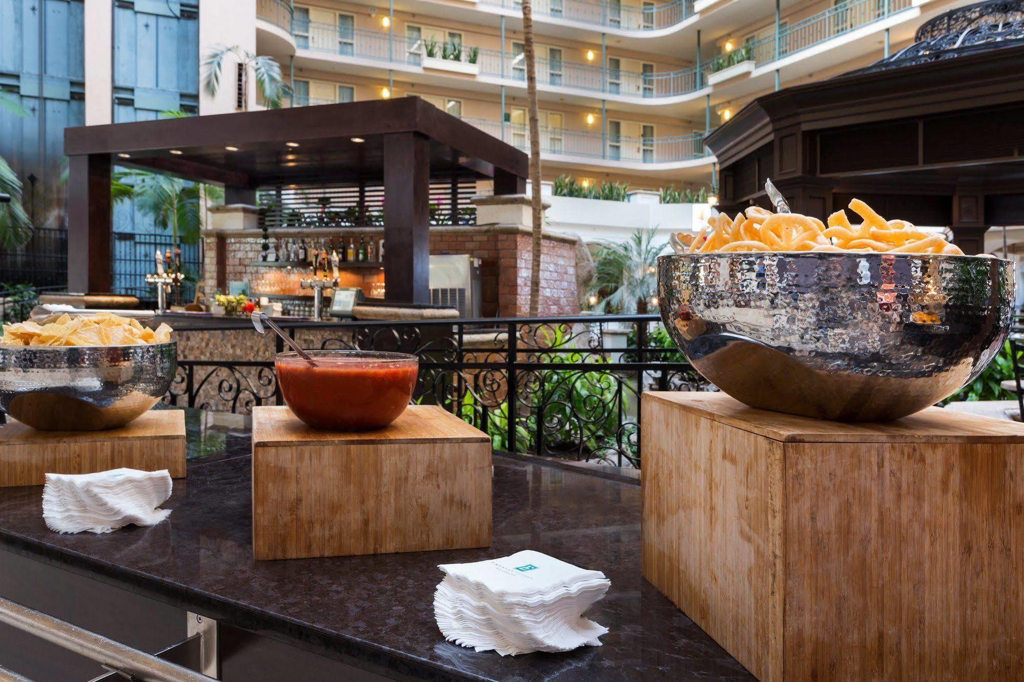 Embassy Dallas - Dfw International Airport South 3* Irving